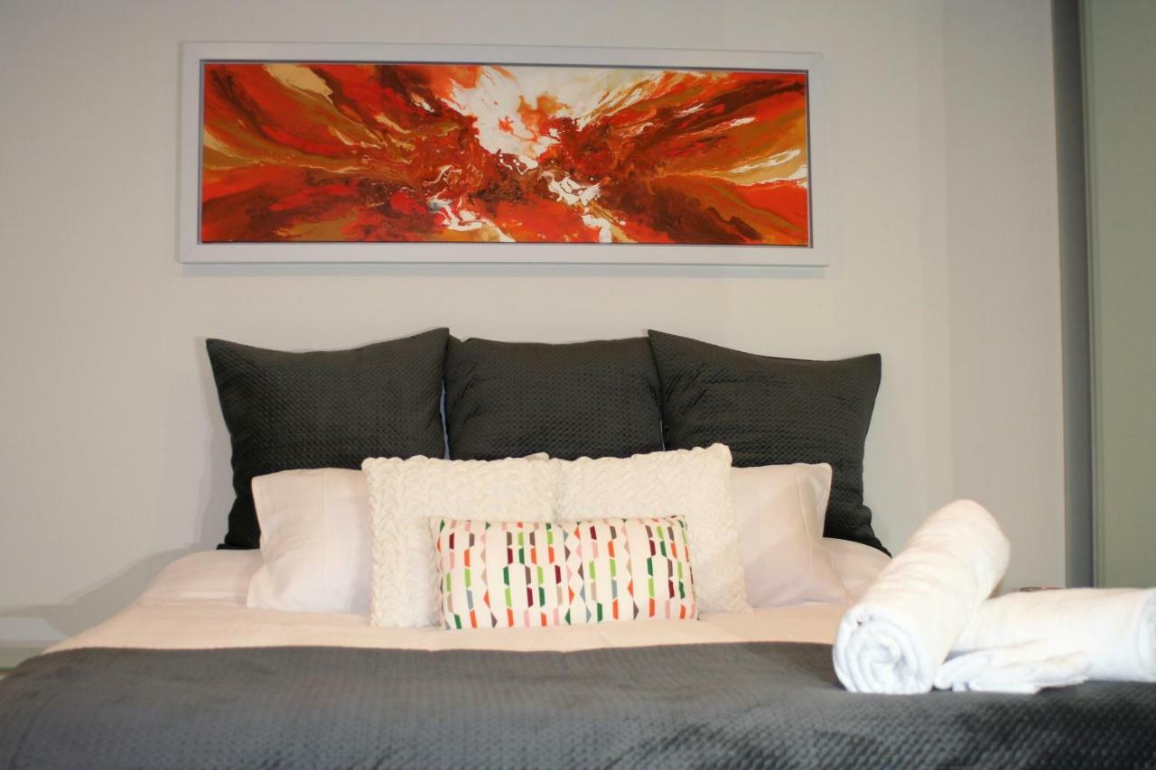 Governor Luxe 1 Bedroom Apartment In The Heart Of Barton Wifi Gym Wine Secure Parking Canberra Kingston Extérieur photo